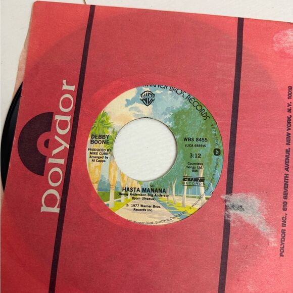 Debby Boone “You Light Up My Life” Polydor Vinyl Record in Red Sleeve - Picture 2 of 2